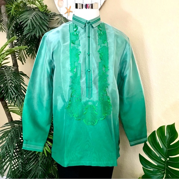 Emerald Green Monochromatic Organza Barong Tagalog with Classic Embroidery - Picture 1 of 10